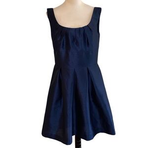 Alfred Sung Women’s Sleeveless Scoop Neck Blue Formal Dress Bridesmaid Prom 18